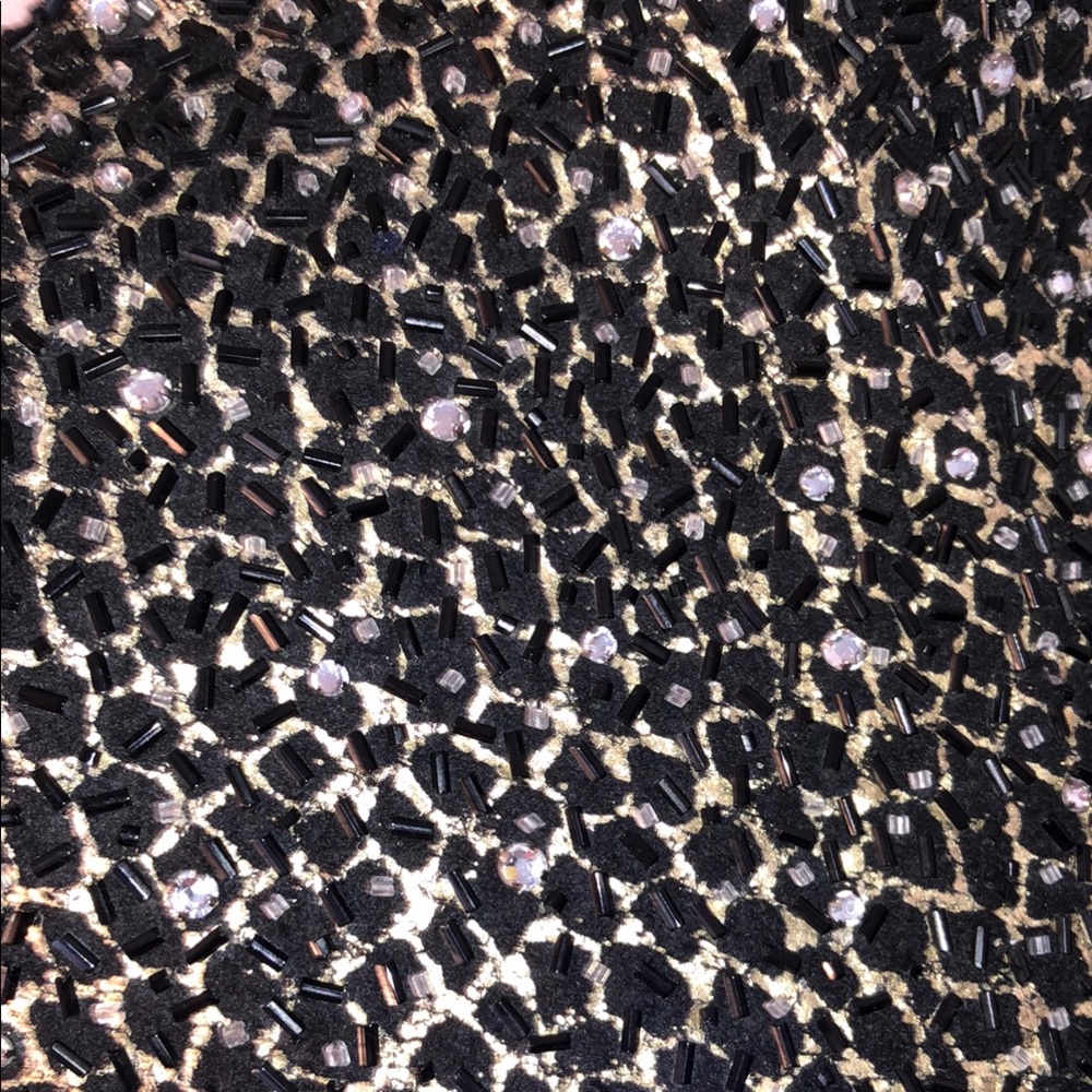 Elegant Black and Gold Women's Top - Picture 4 of 8